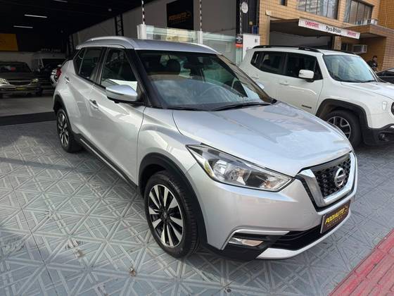 NISSAN KICKS 1.6 16V FLEXSTART SL 4P XTRONIC NISSAN KICKS 1.6 16V FLEXSTART SL 4P XTRONIC